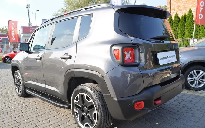 Jeep Renegade cena 75333 przebieg: 151000, rok produkcji 2016 z Dzierżoniów małe 667